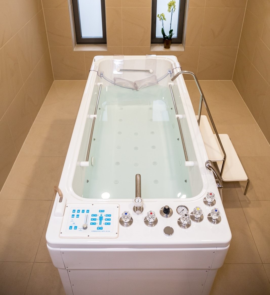 Szénsavkád, szénsavas orvosi kád